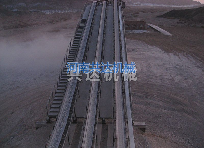 公司承建的礦石破碎、篩分、輸送生產(chǎn)線